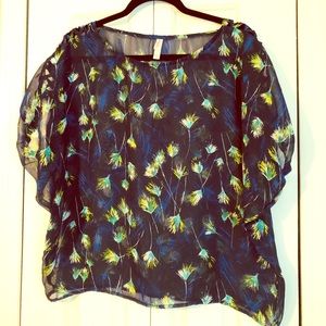 Beautiful Blouse sz Large
